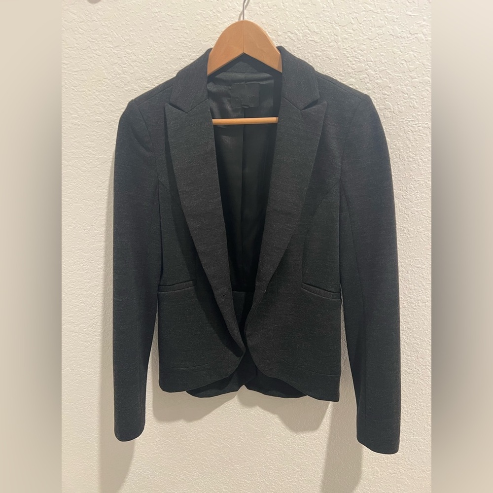 GREAT DEAL! QUINN Grey Wool Blazer - barely worn